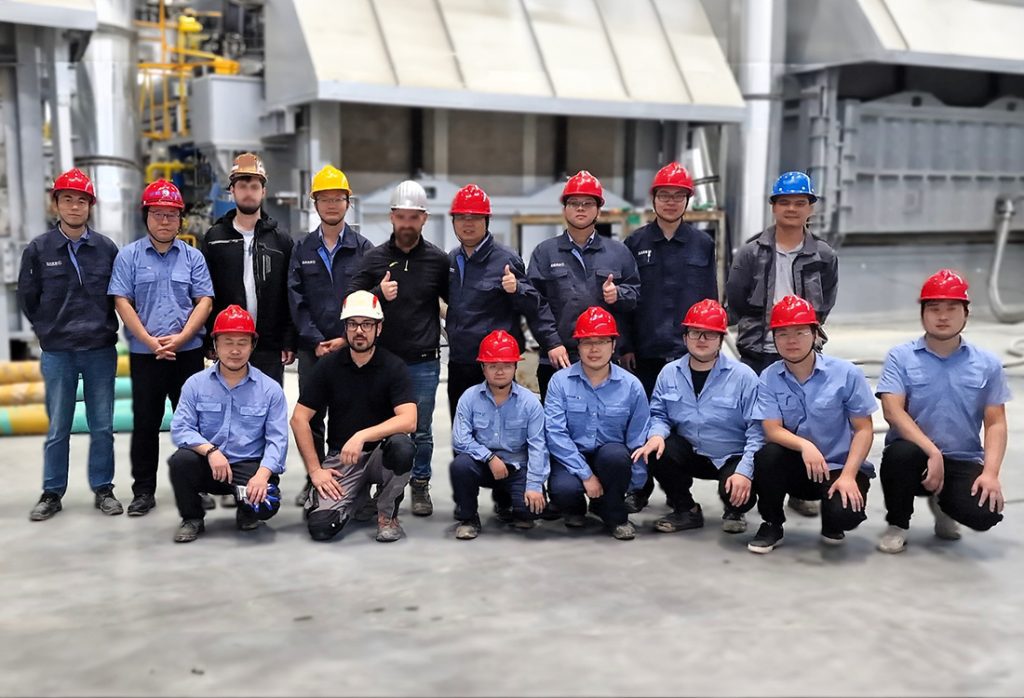 Elektromontage Stranggiessanlage Jiangsu - Team